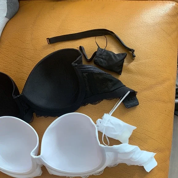 Bra - Picture 5 of 9